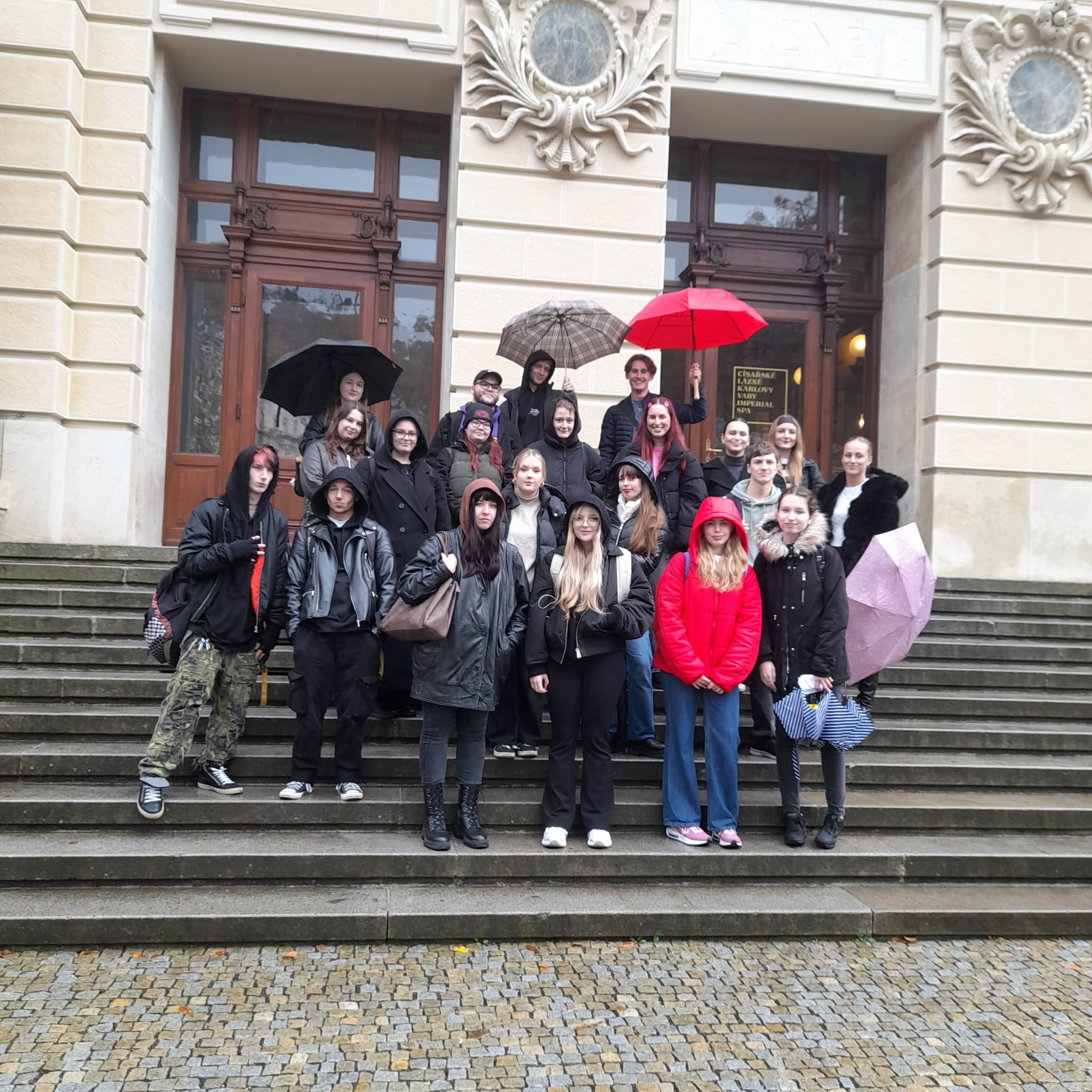 KARLOVY VARY – PRŮVODCOVÁNÍ